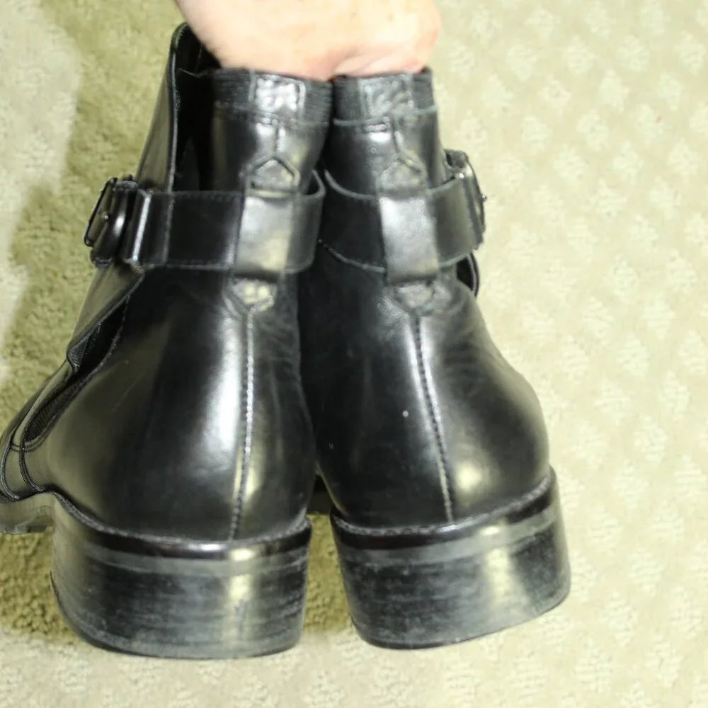 Circa Joan & David Women's 9M CJBronson Black Boots